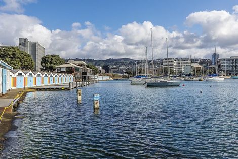 Photo of property in Dune, 2c/138 Oriental Parade, Oriental Bay, Wellington, 6011