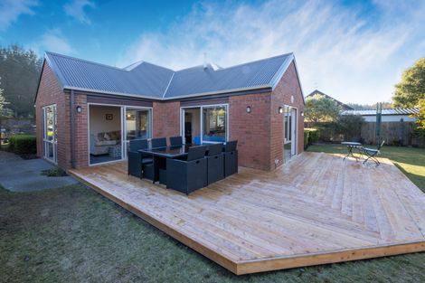 Photo of property in 136 Rothesay Road, Parklands, Christchurch, 8083