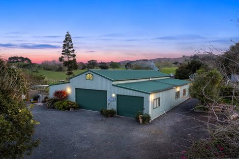 Photo of property in 979 Kaipara Flats Road, Kaipara Flats, Warkworth, 0984