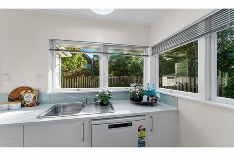 Photo of property in 2/53 Richards Avenue, Forrest Hill, Auckland, 0620
