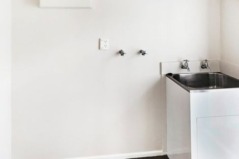 Photo of property in 1/397 Roscommon Road, Clendon Park, Auckland, 2103