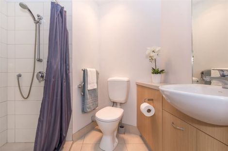 Photo of property in 74a Memorial Avenue, Ilam, Christchurch, 8053