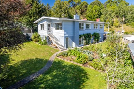 Photo of property in 109 Edward Street, Wakefield, 7025