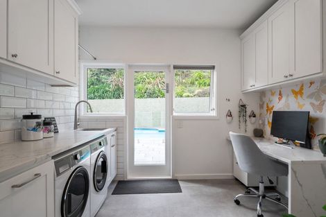 Photo of property in 93 Jubilee Road, Khandallah, Wellington, 6035