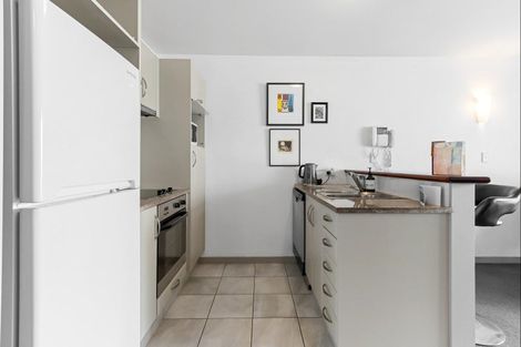 Photo of property in Anchorage Apartments, 311/36 Victoria Road, Mount Maunganui, 3116