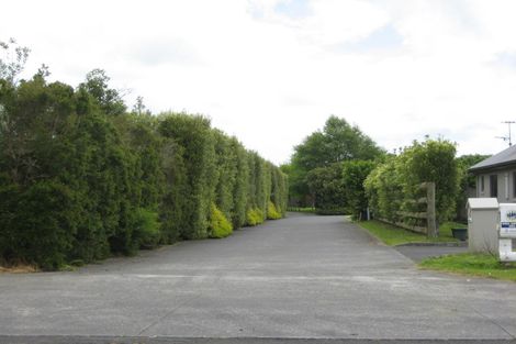 Photo of property in 8 Station Road, Huapai, Kumeu, 0810