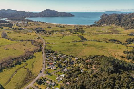 Photo of property in 4 Moana Crescent, Kennedy Bay, Coromandel, 3583