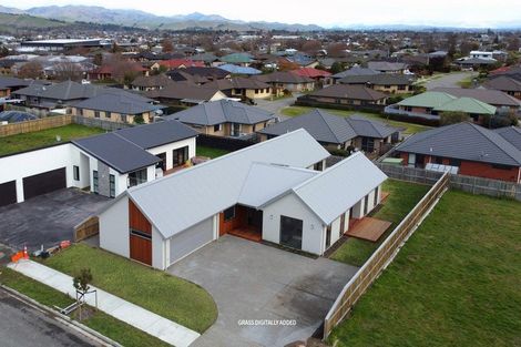 Photo of property in 28 Whareatea Road, Redwoodtown, 7201