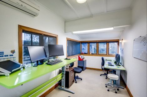 Photo of property in 810 Heretaunga Street East, Parkvale, Hastings, 4122