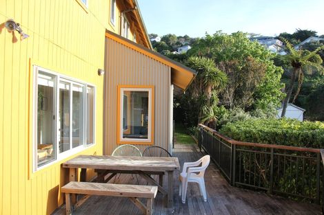 Photo of property in 5 Awa Road, Miramar, Wellington, 6022