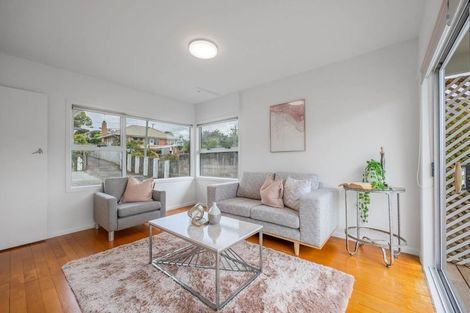 Photo of property in 1/11 Corunna Road, Milford, Auckland, 0620