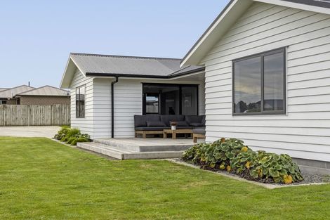 Photo of property in 20a Larlin Drive, Hawera, 4675