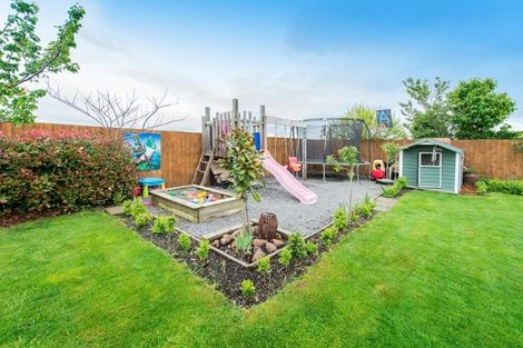 Photo of property in 3 Cassini Place, Leeston, 7632