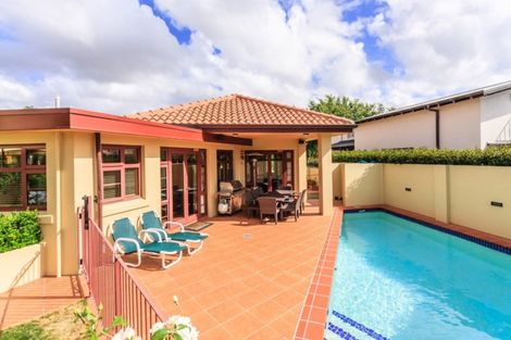 Photo of property in 14 Pastoral Lane, Hokowhitu, Palmerston North, 4410