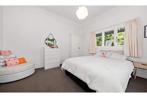 Photo of property in 169 Geraldine Street, Edgeware, Christchurch, 8013