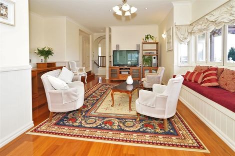 Photo of property in 16 Tironui Terrace, Western Heights, Hamilton, 3200