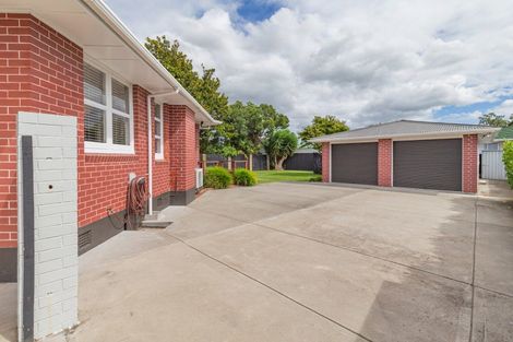 Photo of property in 175 Bartholomew Road, Levin, 5510
