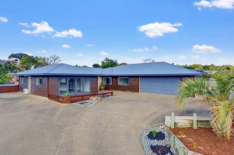 Photo of property in 8 The Fairway, Whakatane, 3120
