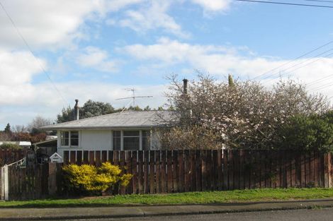 Photo of property in 89 Victoria Street, Carterton, 5713