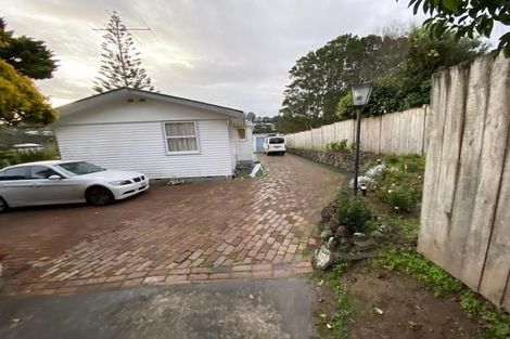Photo of property in 13 Segedin Place, Glenfield, Auckland, 0629