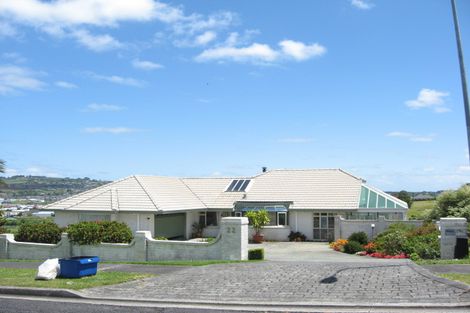 Photo of property in 14 Lawrie Avenue, Pukekohe, 2120