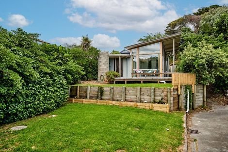 Photo of property in 4 Tangahoe Street, Paekakariki, 5034