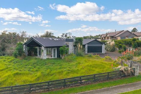 Photo of property in 17 Capriole Crescent, Kingseat, Papakura, 2580