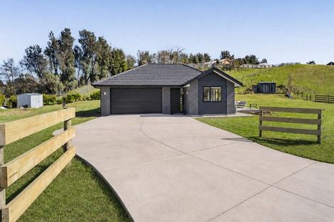 Photo of property in 197a Turuturu Road, Hawera, 4674