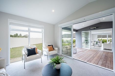 Photo of property in 72 Les Wakefield Road, Mapua, 7005