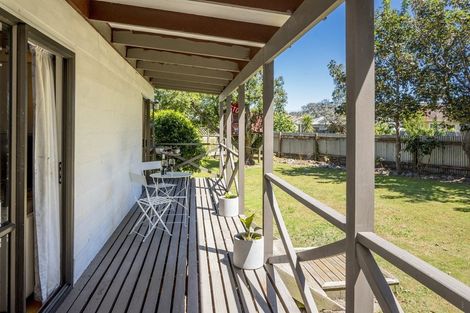 Photo of property in 52b Kirk Street, Otaki, 5512
