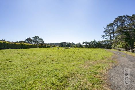 Photo of property in 35a Fork Road, Kumeu, 0891