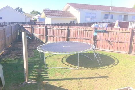 Photo of property in 1/27 Kennington Drive, Clendon Park, Auckland, 2103