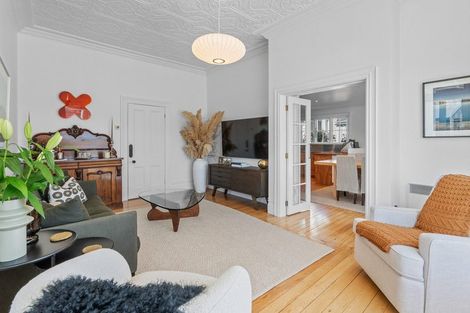 Photo of property in 11 Hereford Street, Roslyn, Dunedin, 9010