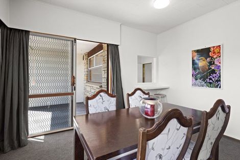 Photo of property in 1/16 Guthrie Road, Havelock North, 4130