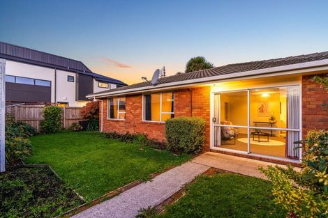 Photo of property in 2/138 Milton Street, Somerfield, Christchurch, 8024