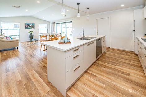 Photo of property in 35 Sussex Road, Springvale, Whanganui, 4501