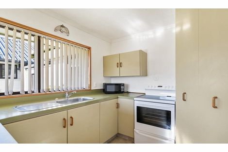Photo of property in 2/200 Otipua Road, West End, Timaru, 7910