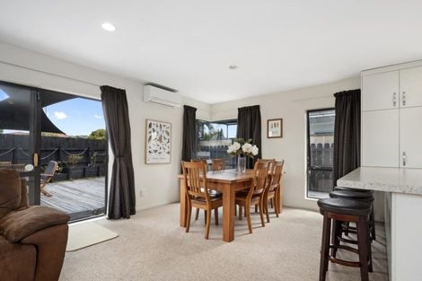 Photo of property in 26 Crisp Drive, Papamoa Beach, Papamoa, 3118