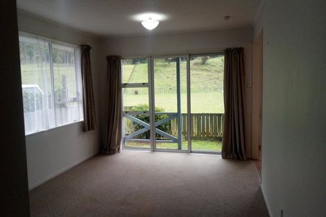 Photo of property in 22 Indiana Grove, Totara Park, Upper Hutt, 5018