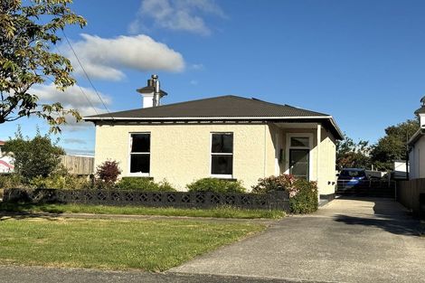 Photo of property in 44 Lanark Street, Balclutha, 9230