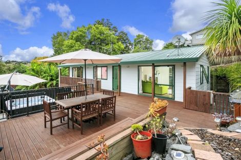 Photo of property in 2/83 Vandeleur Avenue, Birkdale, Auckland, 0626