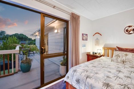 Photo of property in 4 Onepu Lane, Manly, Whangaparaoa, 0930