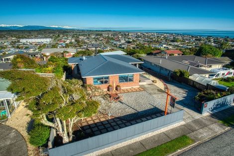 Photo of property in 31 Whitcombe Terrace, Hokitika, 7810
