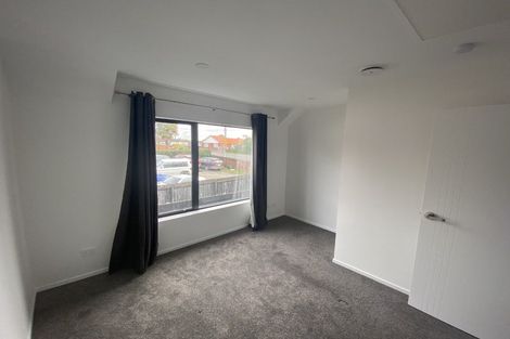 Photo of property in 2/20 Metcalfe Road, Ranui, Auckland, 0612