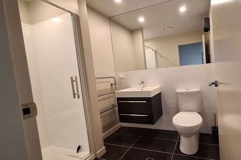 Photo of property in 9/2 Stone Street, Miramar, Wellington, 6022