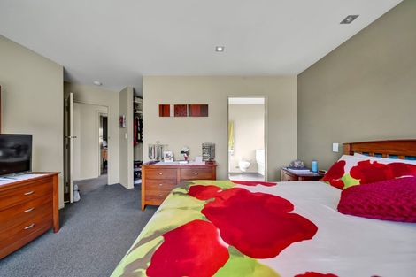 Photo of property in 33 Dillon Drive, Bell Block, New Plymouth, 4312