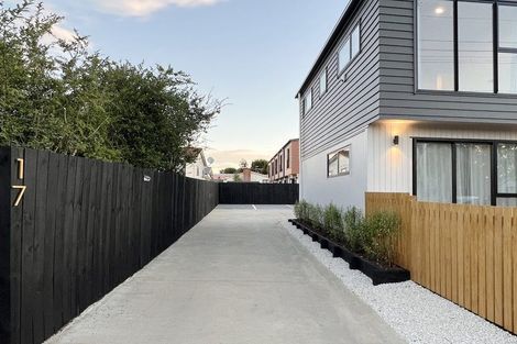 Photo of property in 1/17 Rewarewa Road, Te Atatu Peninsula, Auckland, 0610