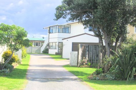 Photo of property in 113b Pipi Road, Whangamata, 3620