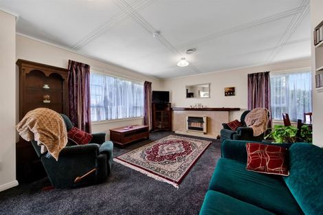 Photo of property in 172 Egmont Street, Patea, 4520