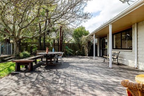 Photo of property in 43 Long Melford Road, Awapuni, Palmerston North, 4412